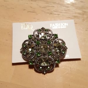 Emerald crystal pin